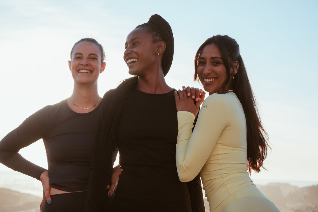 Signature Flex Long Sleeve Top