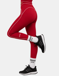 Signature Contour Leggings