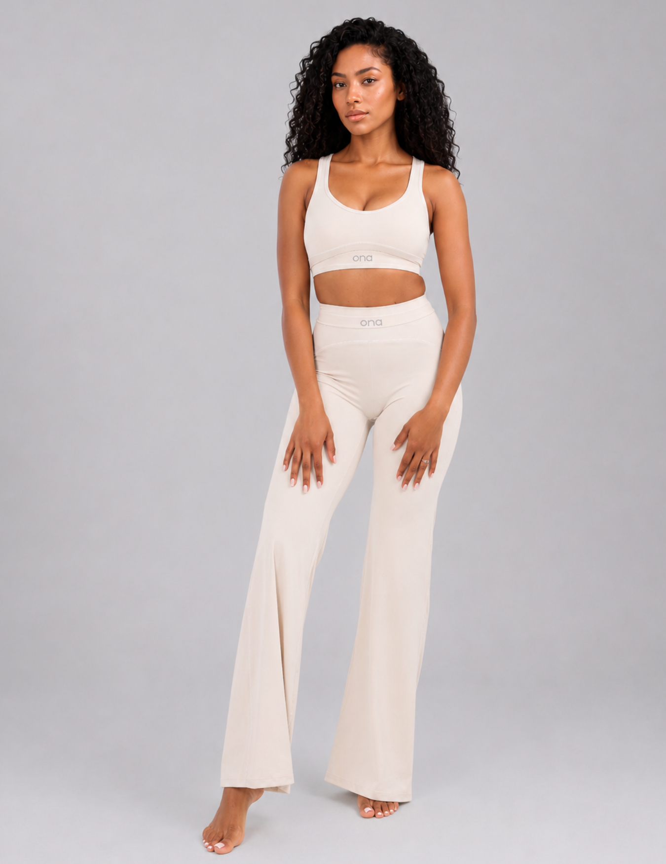 Signature Contour Flare Leggings