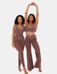 Signature Contour Flare Leggings