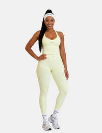 Signature Contour Leggings